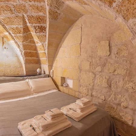 Espezia Acomodação com café da manhã Lecce Exterior foto